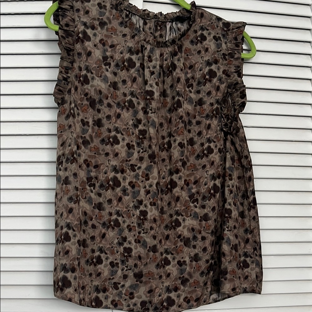Women's Brown multicolor ruffled sleeves and neck Sleeveless Top